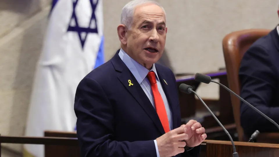 Netanyahu espera que Irã "seja em breve libertado da tirania" - img