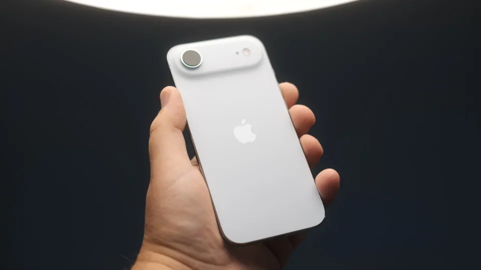 Novo iPhone Air pode ganhar bateria maior e câmera dupla na 2ª geração - img