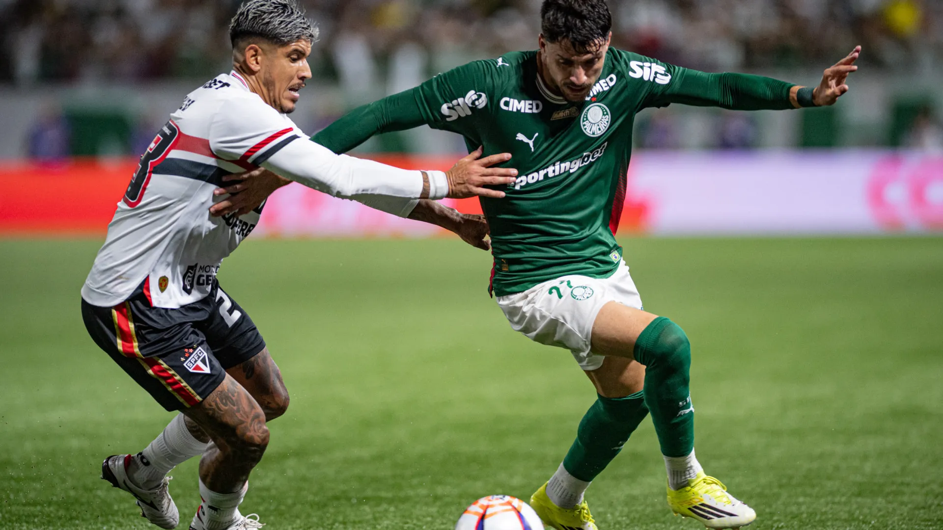 Palmeiras vence clássico e afunda São Paulo na crise - img