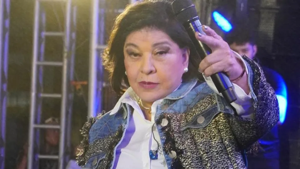 Roberta Miranda vai à missa de sétimo dia de Tainara, vítima de feminicídio - img