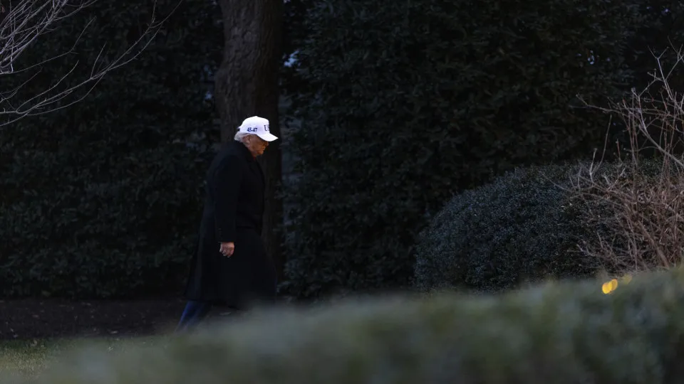 Trump quer Gronelândia para projeto de escudo antimíssil norte-americano - img