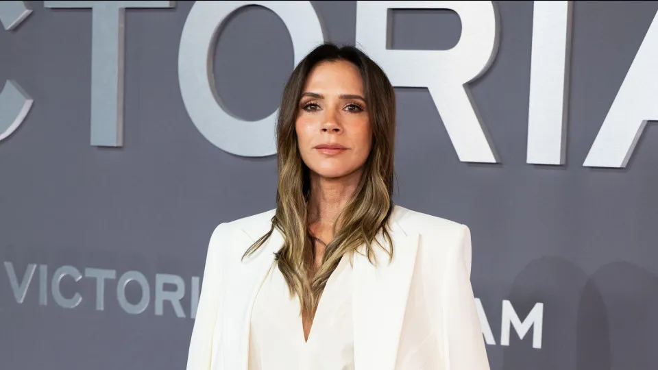 Veja os memes virais que estão deixando Victoria Beckham "devastada" - img
