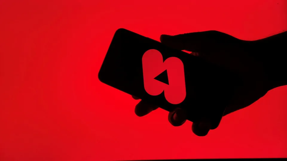 YouTube vai lançar ferramenta de IA para criação de Shorts - img