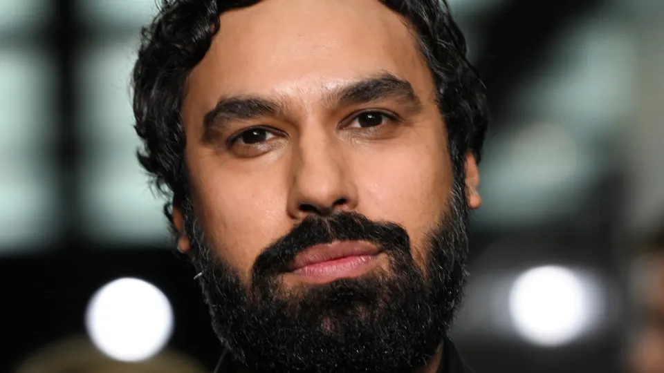 Ator de 'The Big Bang Theory' conta que paga dívidas médicas de desconhecidos online - img