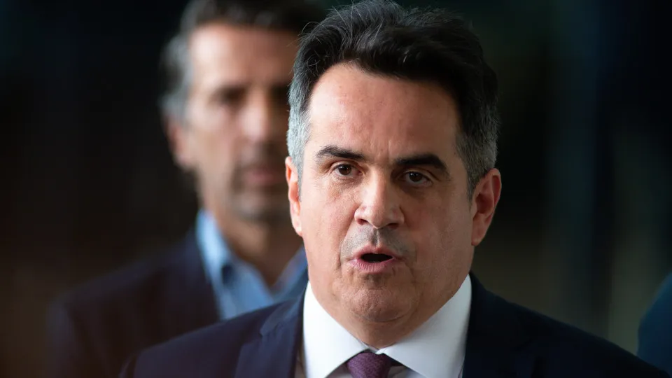 PL ainda quer Ciro Nogueira em palanque de Flávio Bolsonaro, diz Valdemar - img