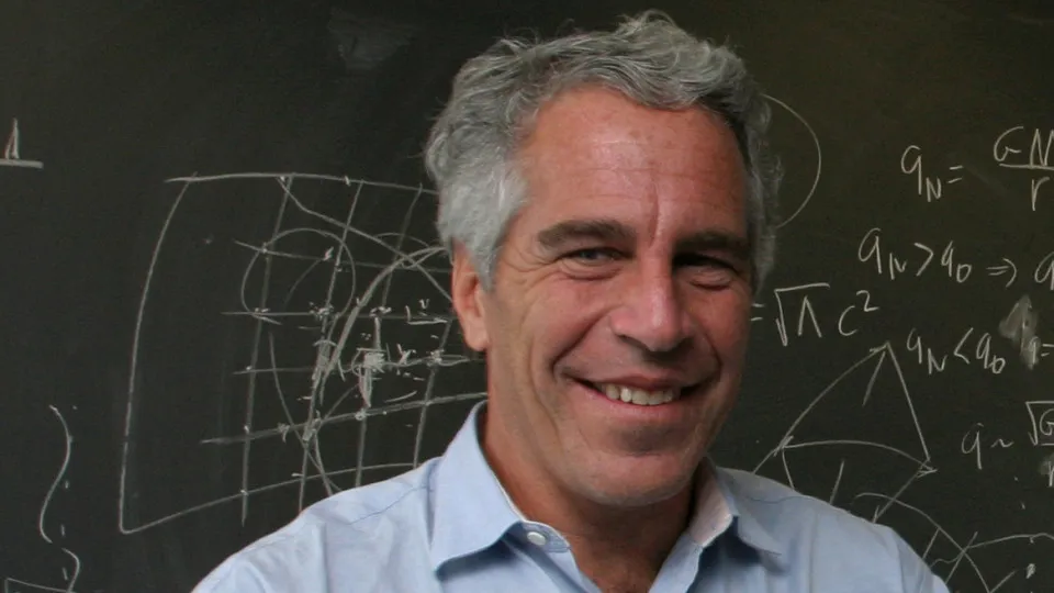 Documentos sugerem que Epstein teve um filho (mas irmão nega) - img