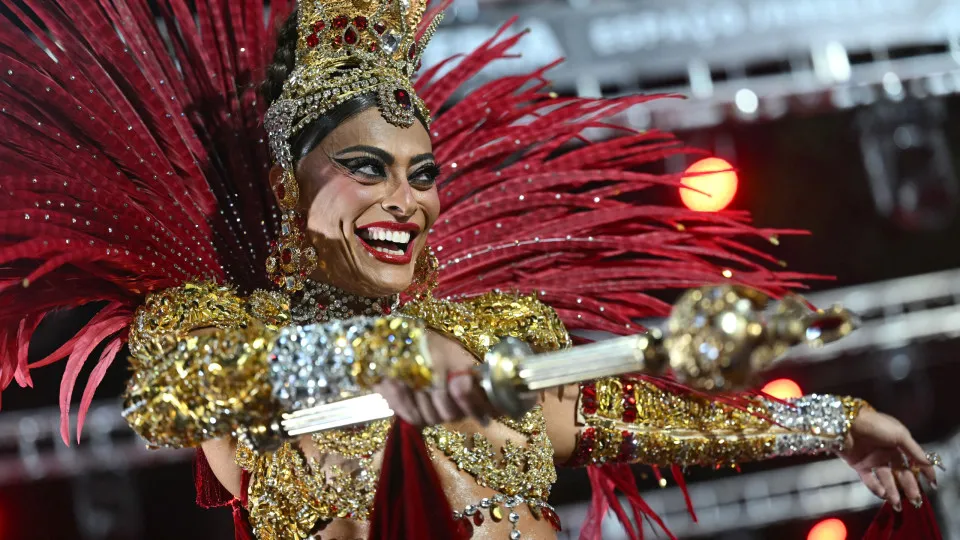 Famosos comemoram vitória da Unidos do Viradouro no Carnaval do Rio - img