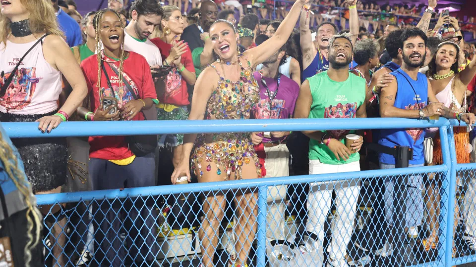 Paolla Oliveira fala sobre o ex Diogo Nogueira: "Sou louca por ele" - img
