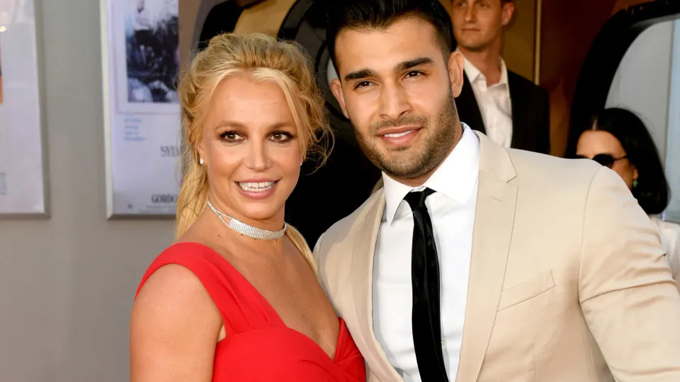 Ex-marido de Britney Spears reage à sua detenção após excesso de álcool - img
