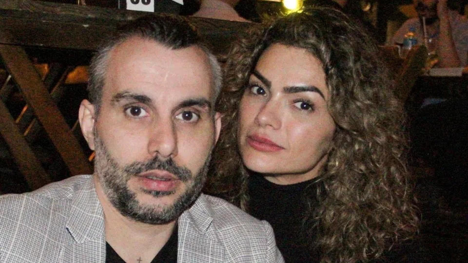 Marido de Kelly Key, Mico Freitas sofre AVC e é internado em Lisboa - img