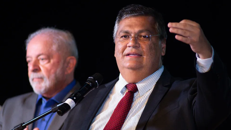 Relator da CPI do INSS critica Dino e diz que decisão pode anular quebra de sigilo de Lulinha - img