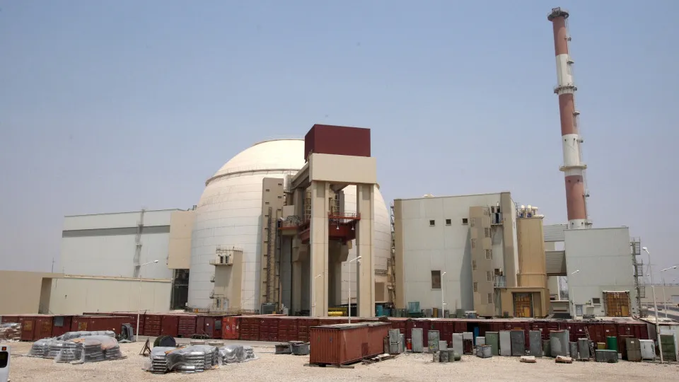 Rússia alerta: Central nuclear iraniana que opera no sul está em perigo - img