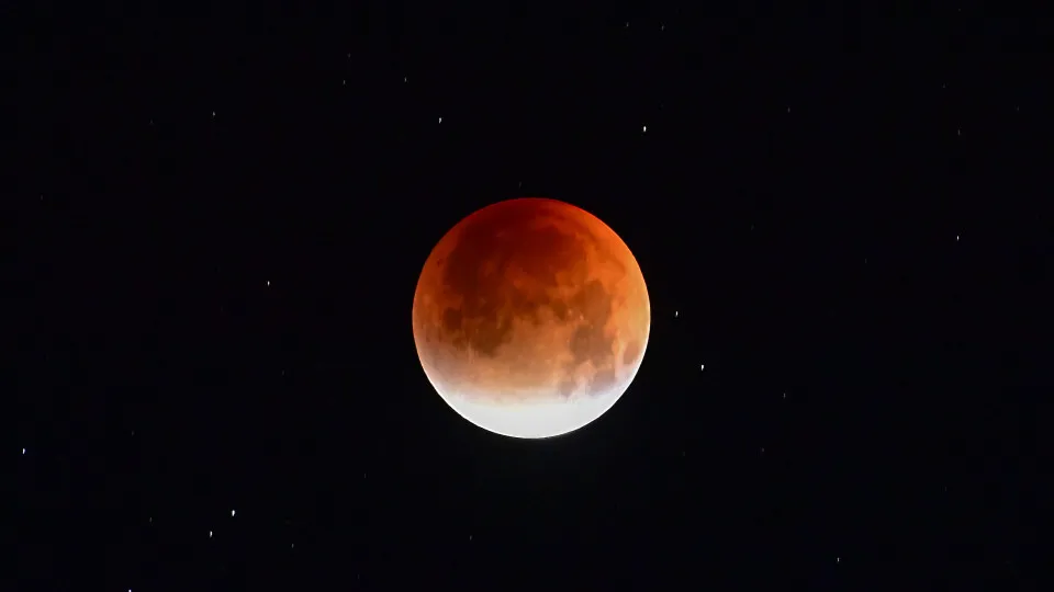 Saiba como será a Lua de Sangue na próxima terça-feira - img