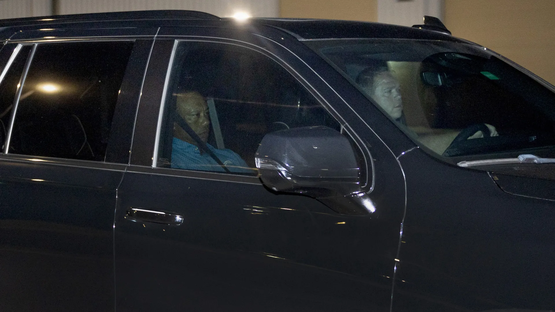 Tiger Woods é libertado após grave acidente de carro - img