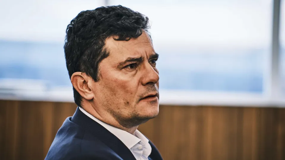 Genial/Quaest: Moro lidera 1º turno no PR e venceria Requião Filho, Greca e Sandro Alex no 2º 1 Genial/Quaest: Moro lidera 1º turno no PR e venceria Requião Filho, Greca e Sandro Alex no 2º