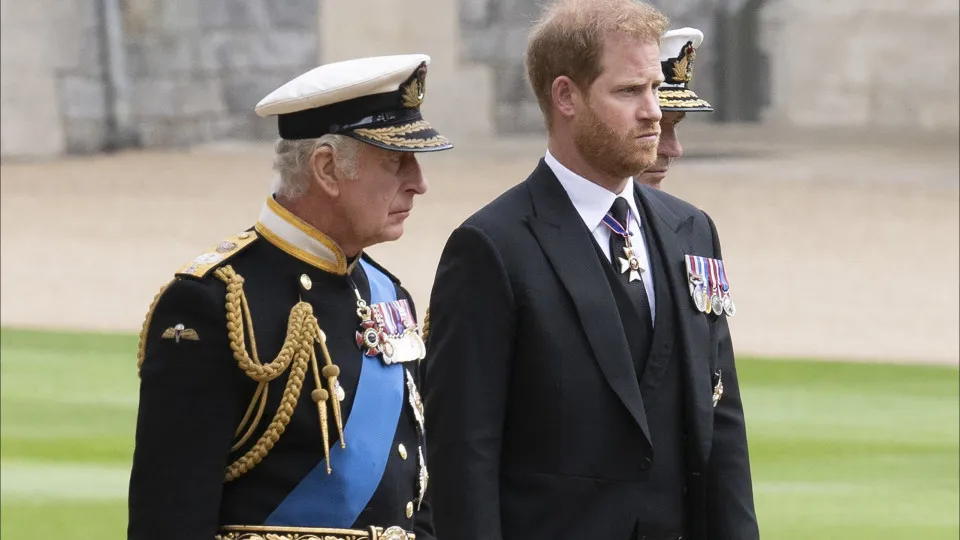 Charles III e Harry não vão estar juntos durante visita do rei aos EUA - img