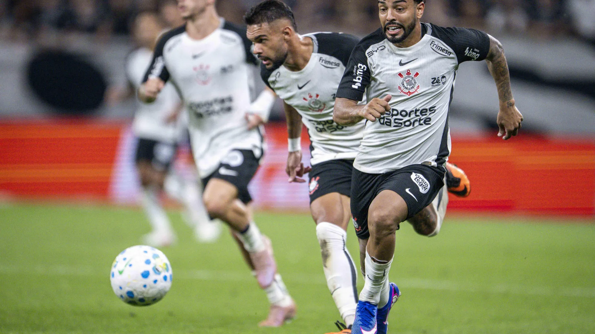 Corinthians encara o Inter sob pressão e busca vitória em casa para aliviar a crise - img