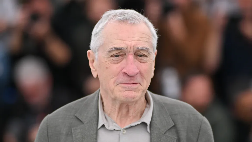 De Niro e Pedro Pascal se unem a 4.000 nomes contra fusão Paramount-Warner - img