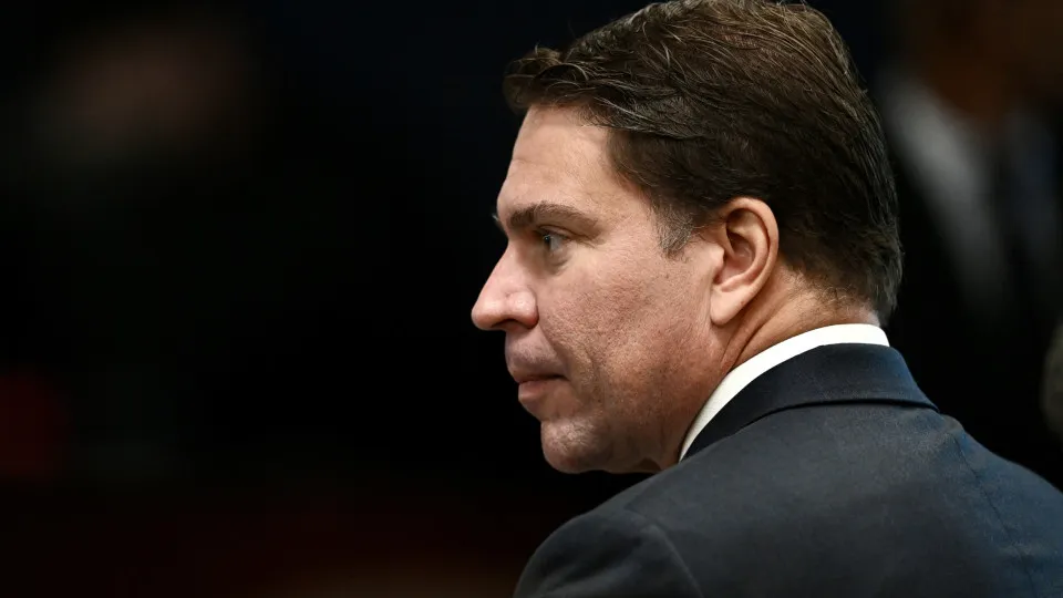 Ramagem agradece a governo Trump após soltura e chama PF brasileira de 'polícia de jagunços' - img