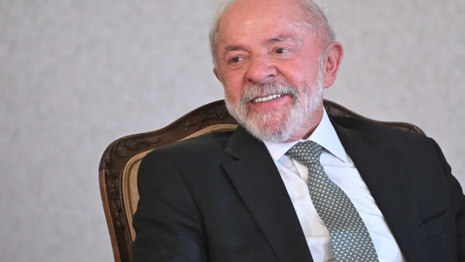 Lula chega aos EUA para encontro com Trump sob pressão eleitoral - img