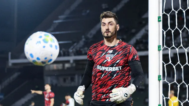 Rafael recusa Cruzeiro e Bahia e já mira renovação de contrato no São Paulo - img